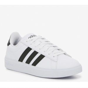 NEW WITH TAGS adidas Grand Court 2.0 Sneaker - Women's size 7
